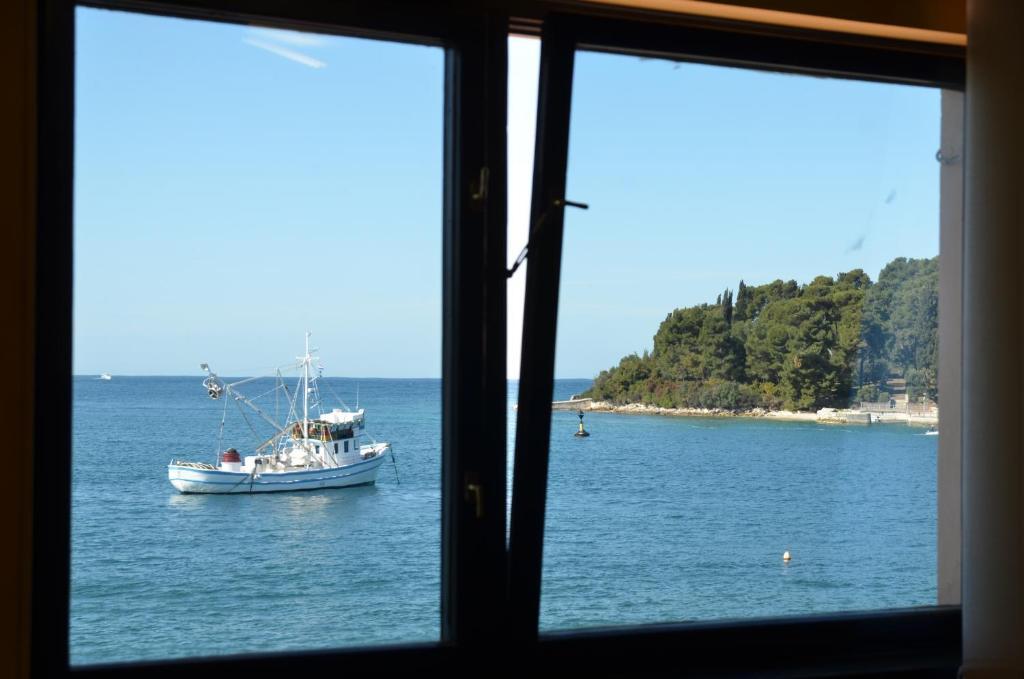 Apartments Ana City Rovinj Rum bild